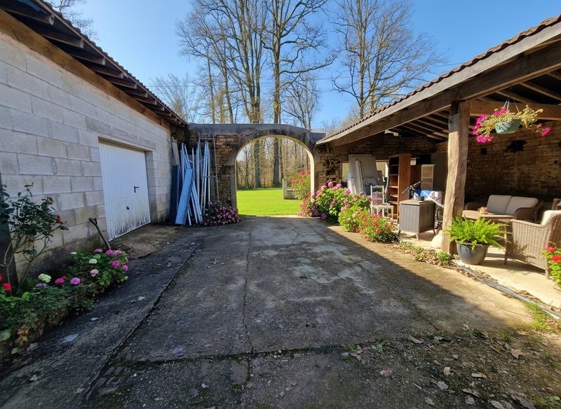 Propriété - 140 m² - 5 pièces