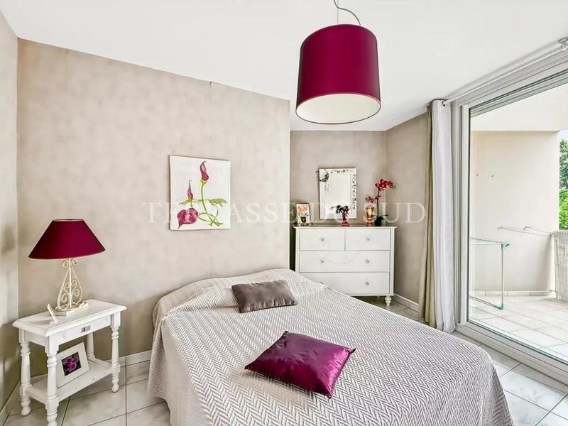 Appartement - 135 m² - 7 pièces