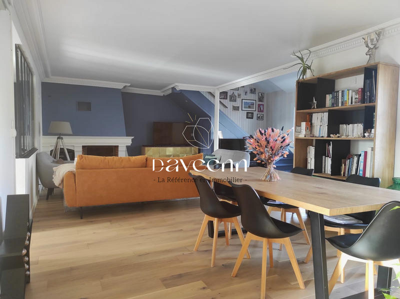 Maison traditionnelle - 163 m² - 6 pièces