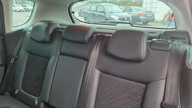 Peugeot 3008 1.6 BlueHDi 120 Allure