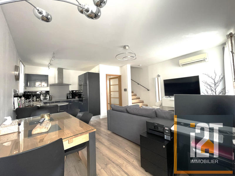 Maison contemporaine - 83 m² - 3 pièces