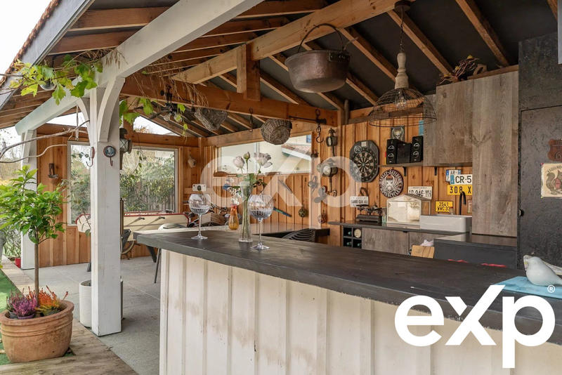 Maison - 160 m² - 6 pièces