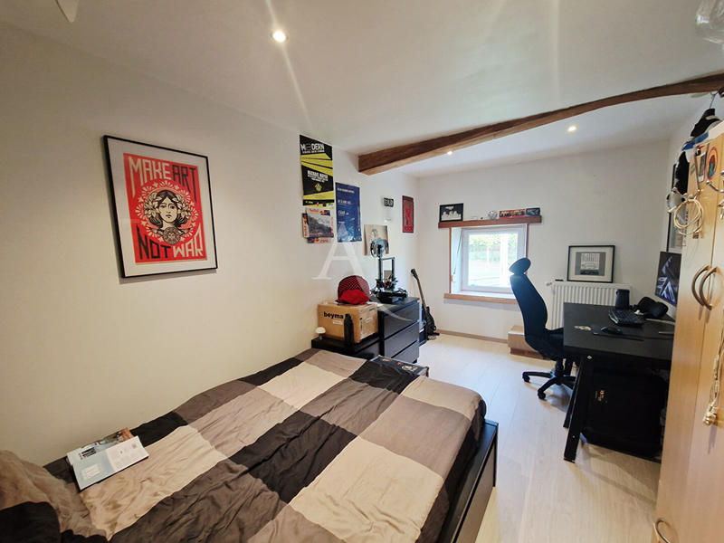 Maison - 176 m² - 7 pièces