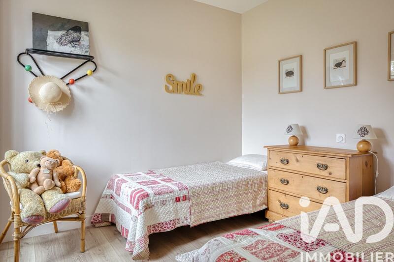 Maison - 441 m² - 12 pièces