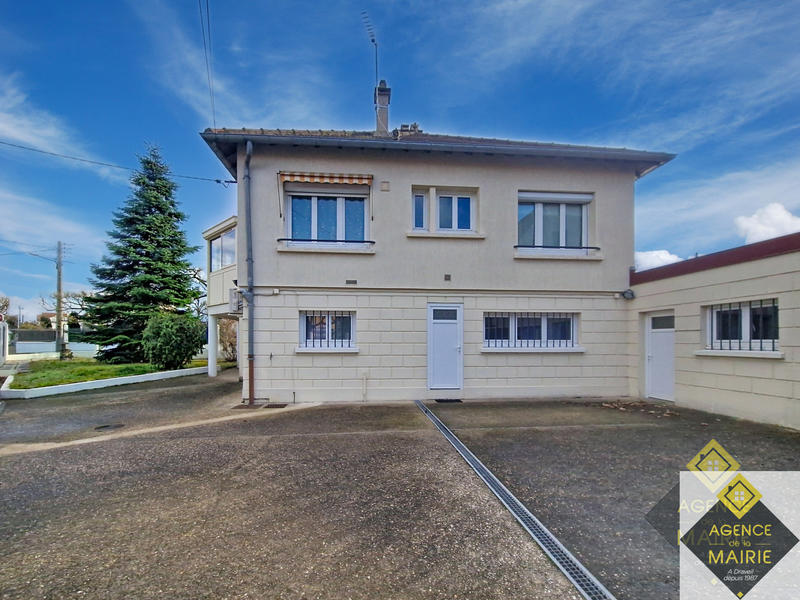 Maison - 100 m² - 4 pièces