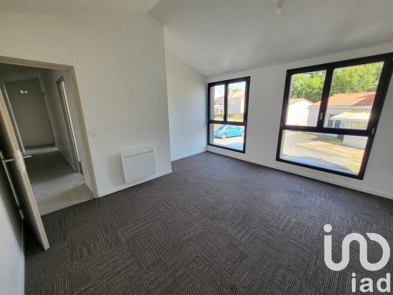 Maison - 200 m² - 8 pièces