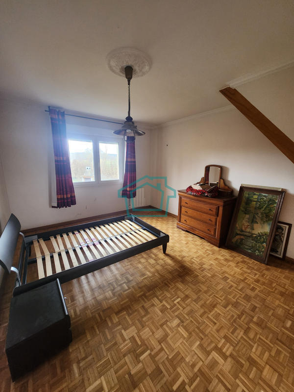 Maison - 170 m² - 6 pièces