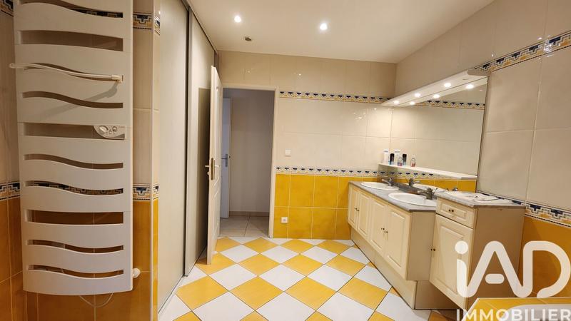 Maison - 114 m² - 4 pièces