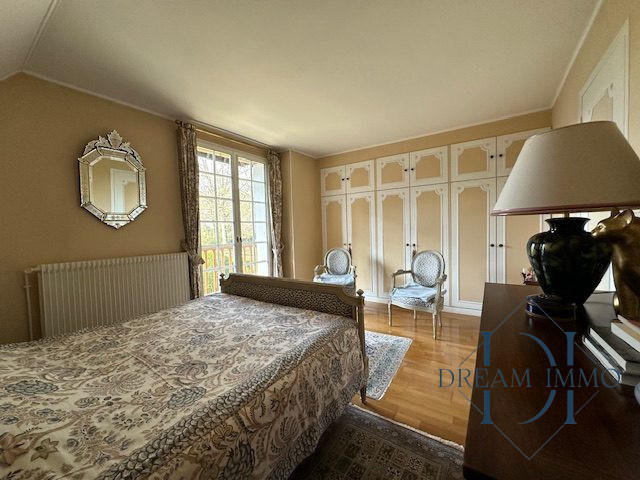 Maison - 127 m² - 5 pièces