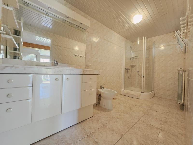 Maison - 192 m² - 7 pièces