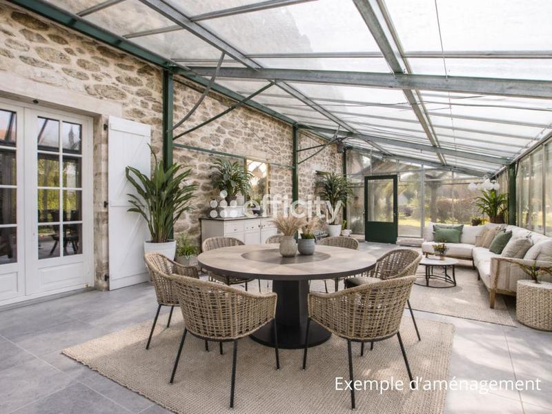 Maison - 300 m² - 7 pièces