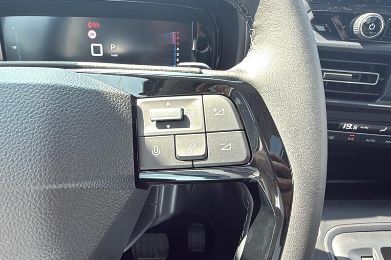 Citroën Berlingo Hdi 130 Eat8 Max Suréquip