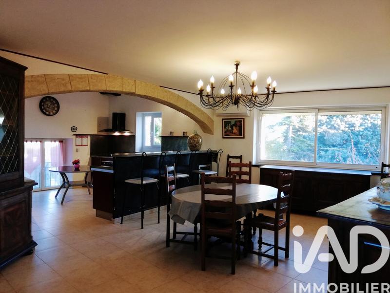 Maison de village - 186 m² - 7 pièces
