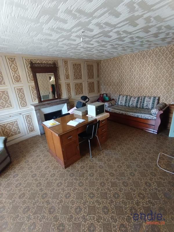 Maison - 195 m² - 7 pièces