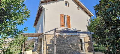Maison - 170 m² - 7 pièces