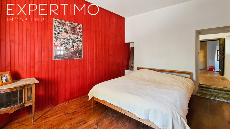 Maison - 160 m² - 9 pièces