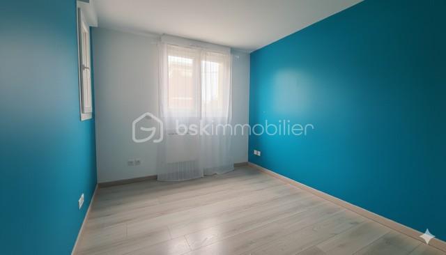 Maison traditionnelle - 105 m² - 5 pièces