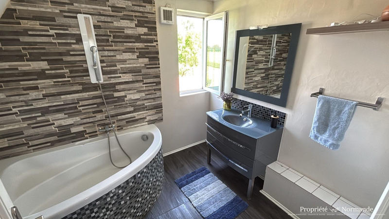 Maison - 110 m² - 5 pièces