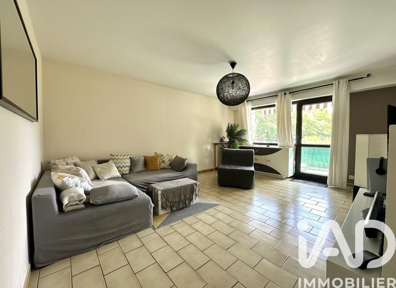 Appartement - 83 m² - 4 pièces