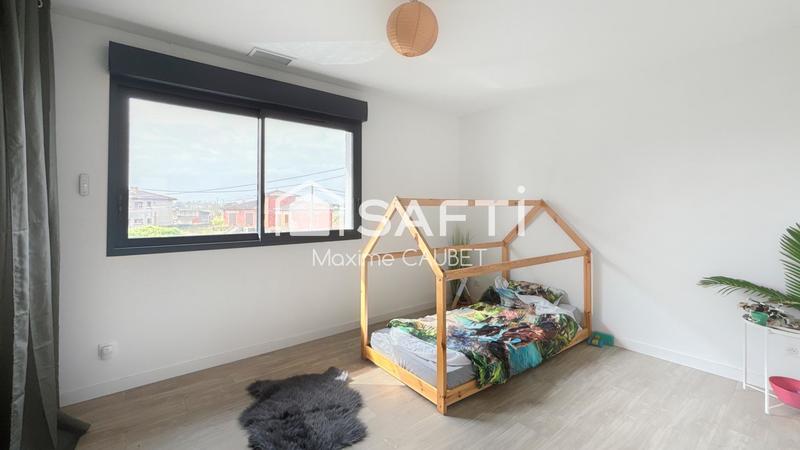 Maison - 182 m² - 5 pièces