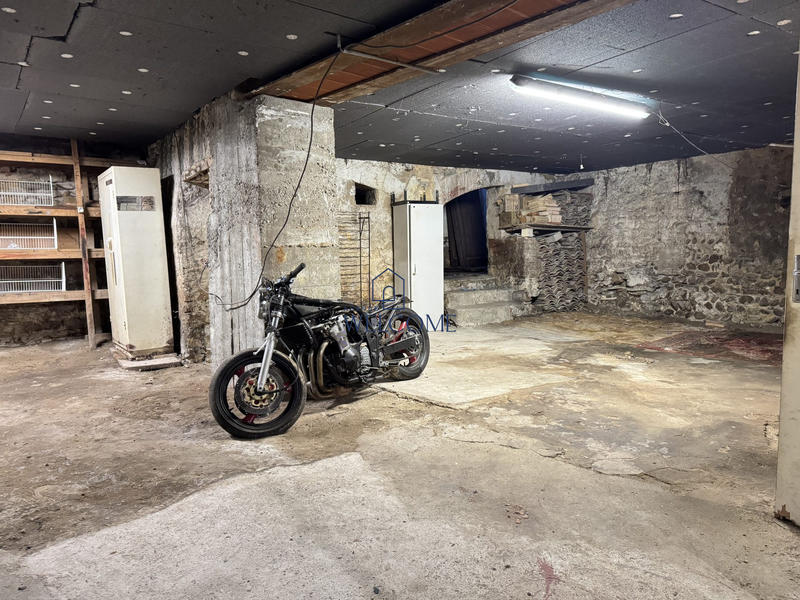 Maison - 188 m² - 7 pièces