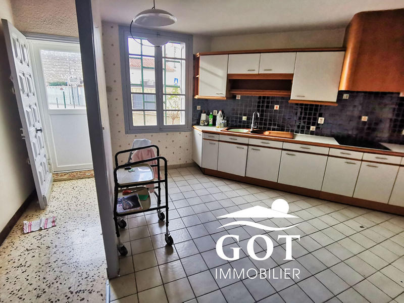 Maison de ville - 276 m² - 8 pièces