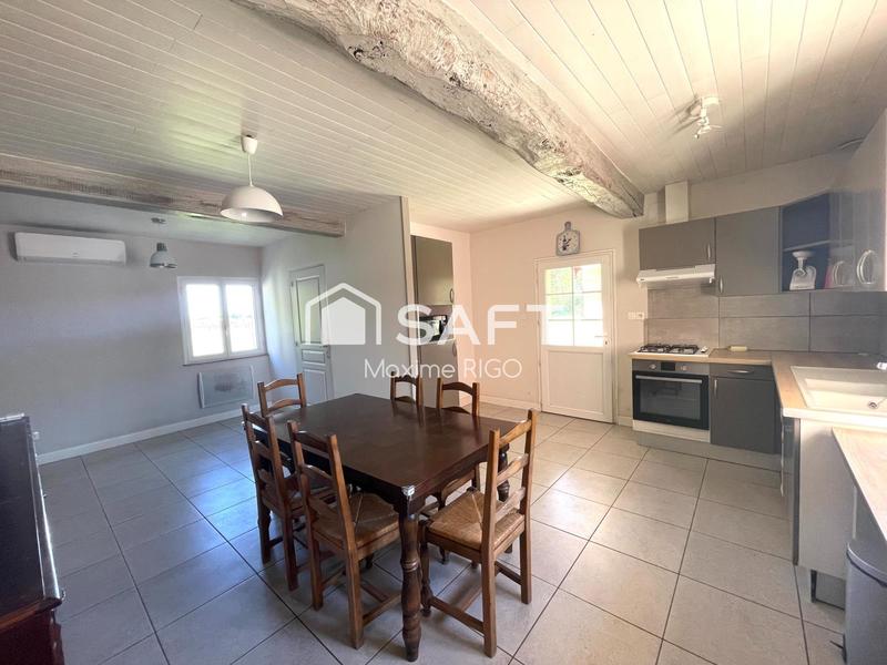 Maison - 247 m² - 9 pièces