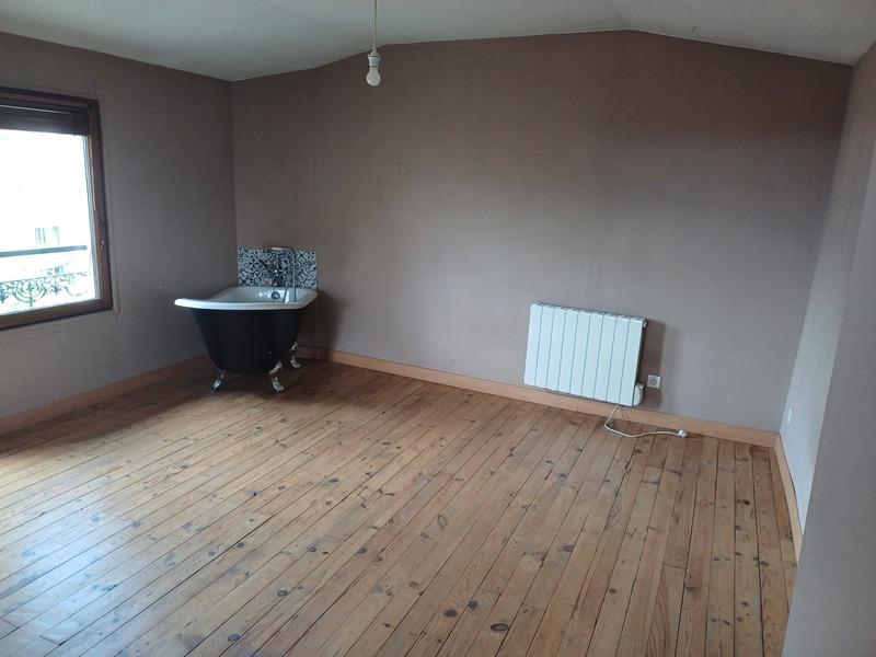 Maison - 105 m² - 4 pièces