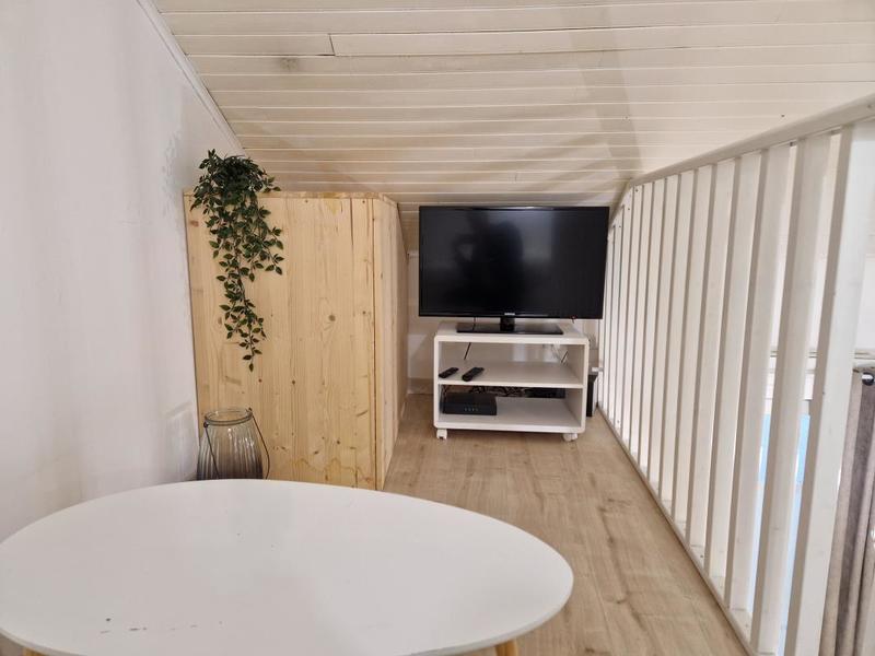 Studio - 14 m² - 1 pièce