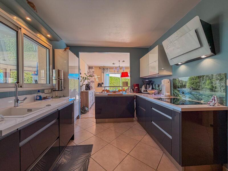 Maison - 112 m² - 6 pièces