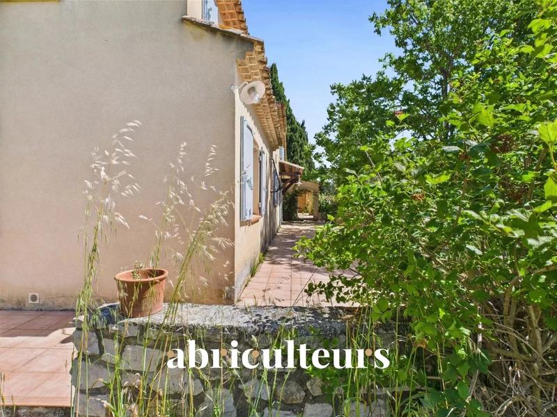 Maison - 155 m² - 6 pièces