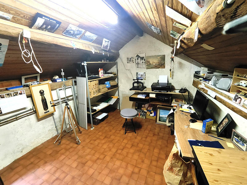 Maison - 100 m² - 6 pièces