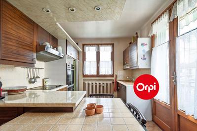 Maison - 110 m² - 4 pièces