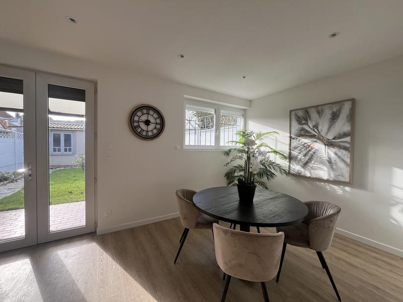 Maison - 120 m² - 5 pièces