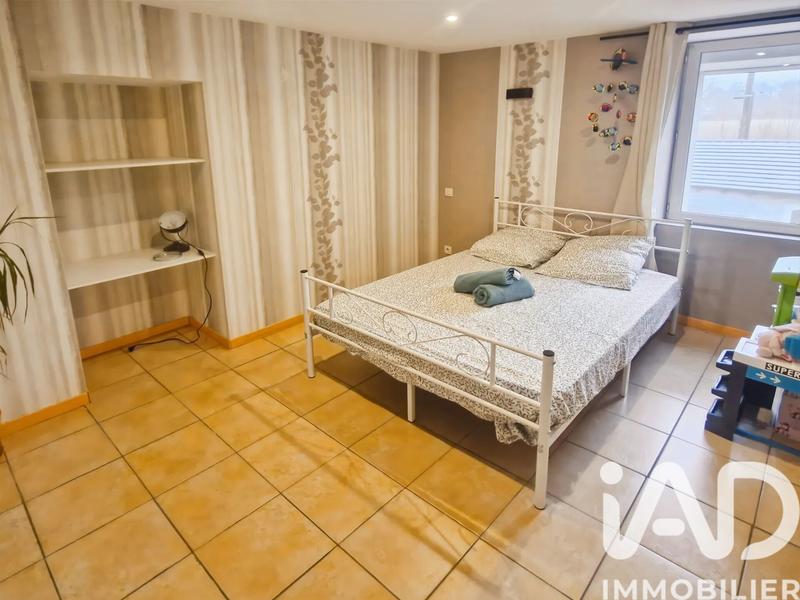 Maison - 169 m² - 1 pièce