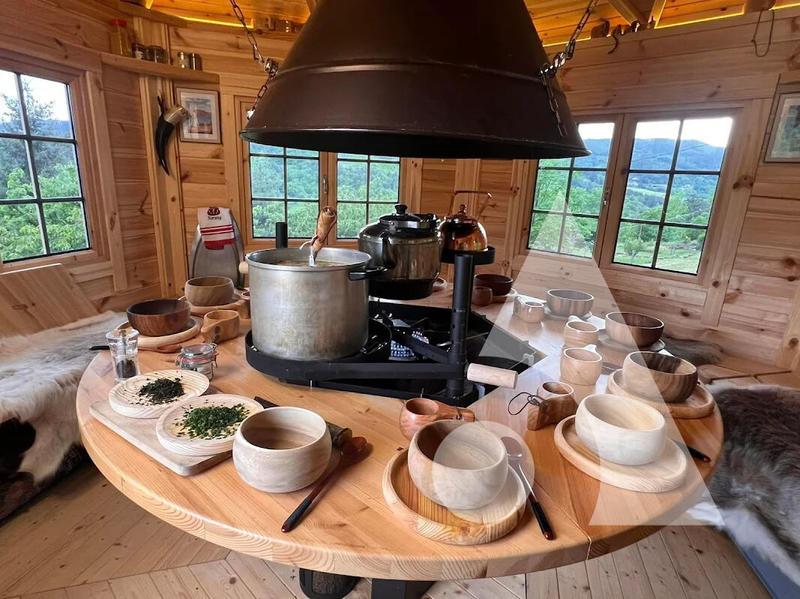 Demeure - 448 m² - 12 pièces