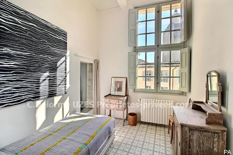 Demeure - 320 m² - 10 pièces