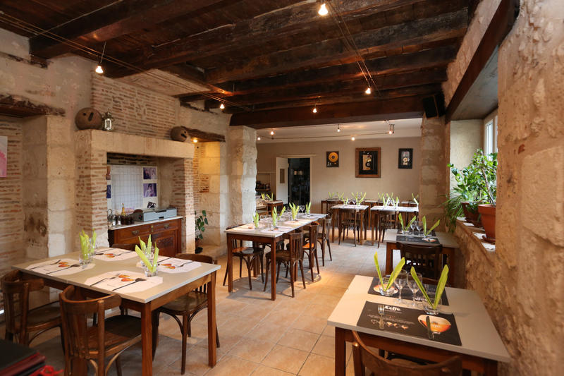 Maison de village - 500 m² - 15 pièces