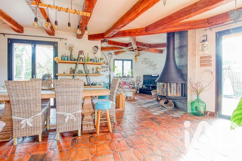 Maison - 120 m² - 7 pièces