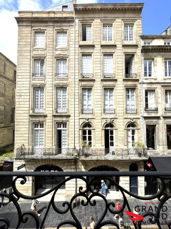 Appartement - 79 m² - 3 pièces