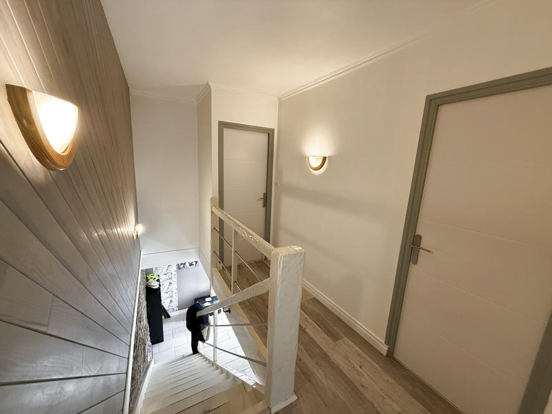 Maison - 143 m² - 6 pièces