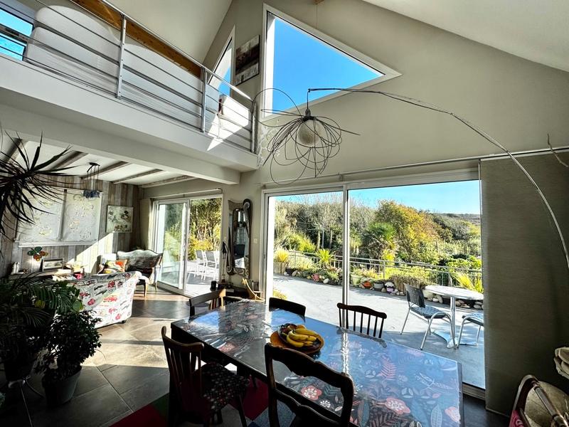 Maison - 125 m² - 6 pièces