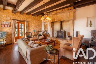 Maison - 140 m² - 5 pièces