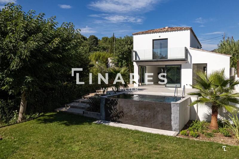 Maison - 160 m² - 5 pièces