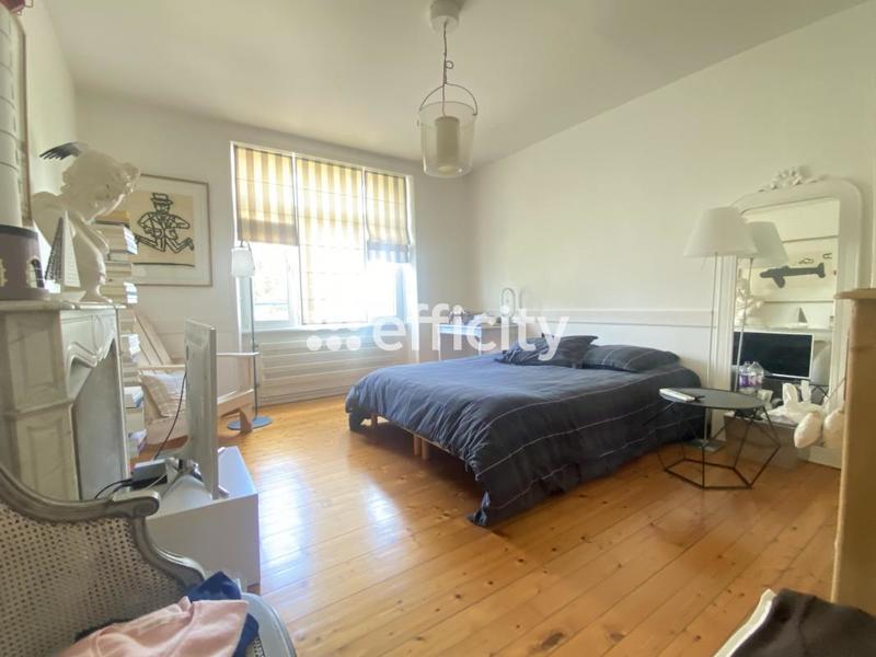 Appartement - 115 m² - 5 pièces