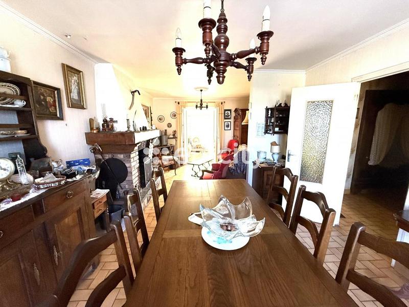 Maison - 93 m² - 5 pièces