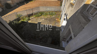 Maison - 200 m² - 7 pièces