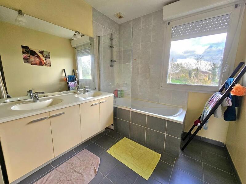 Maison - 145 m² - 6 pièces