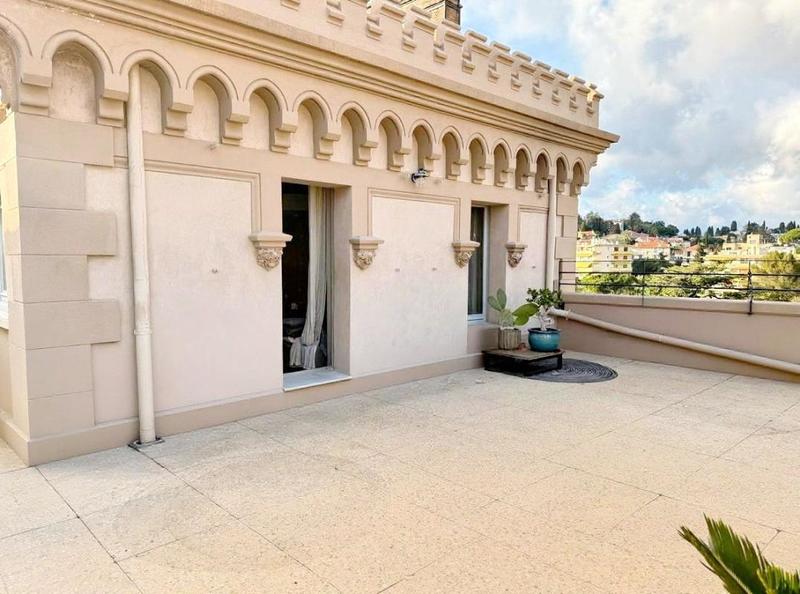 Studio - 55 m² - 1 pièce