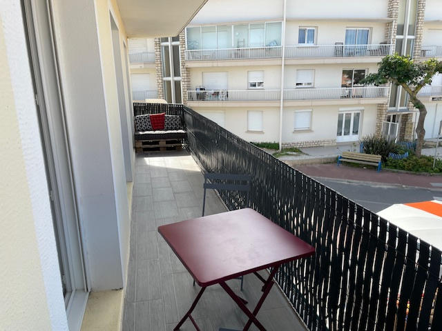 Appartement - 100 m² - 5 pièces